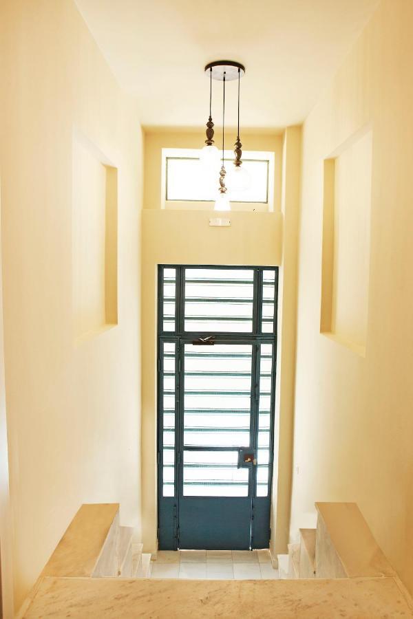 Lovely 1St Fl. Apt, With Balcony In Pagrati Atenas Exterior foto